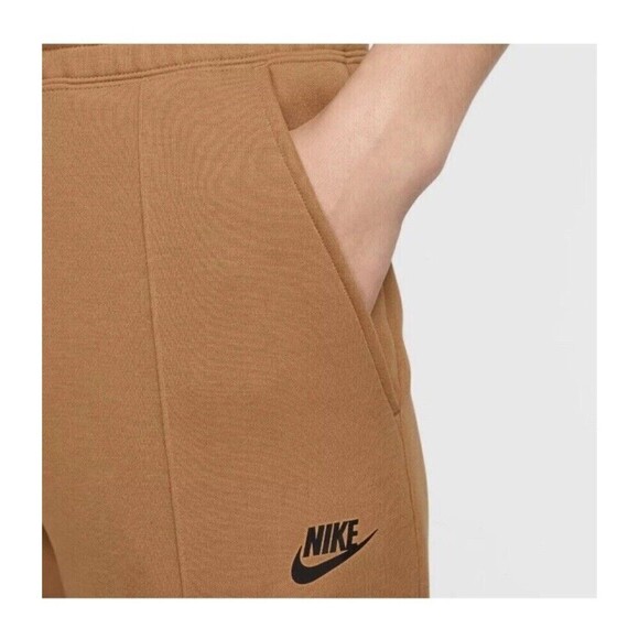 NIKE TECH Fleece Joggers Size XL Flax Brown NEW Standard Fit Mid Rise Sportswear - Picture 5 of 13